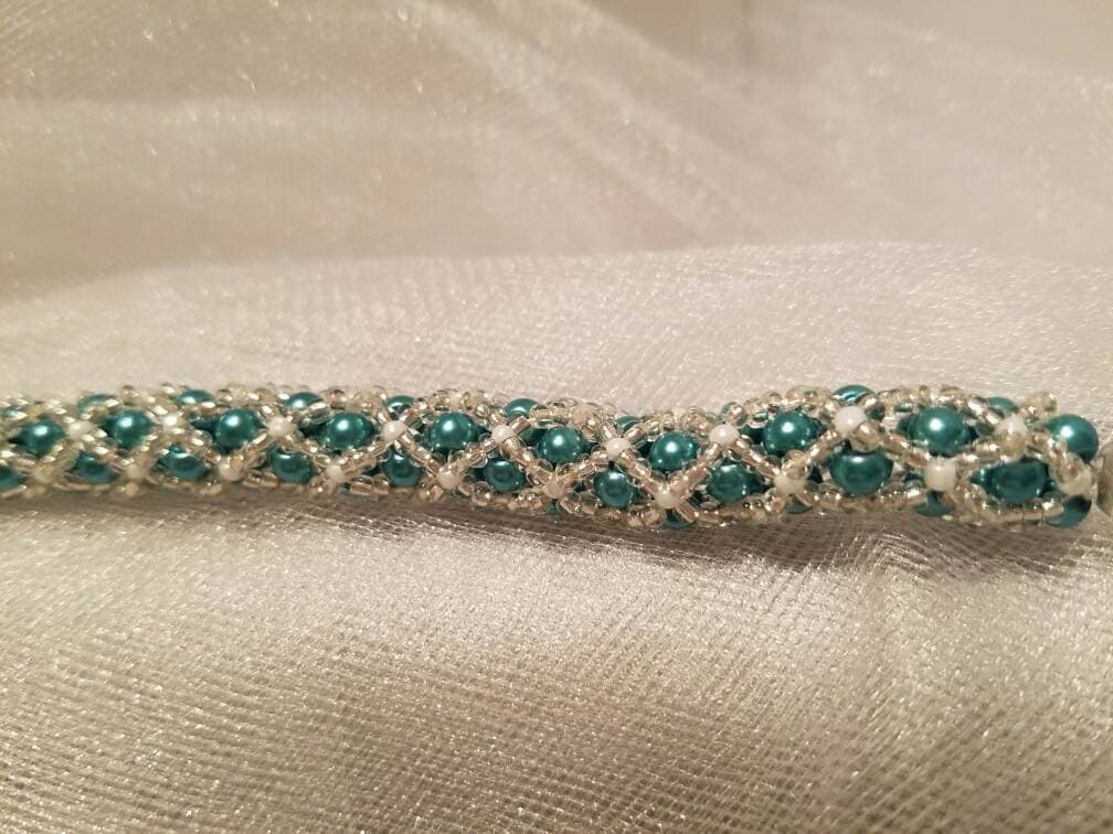 3D Round Beaded Bracelet